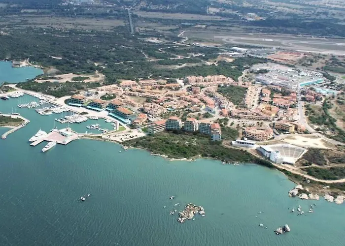 Bilocale Con Veranda E Posto Auto Privato